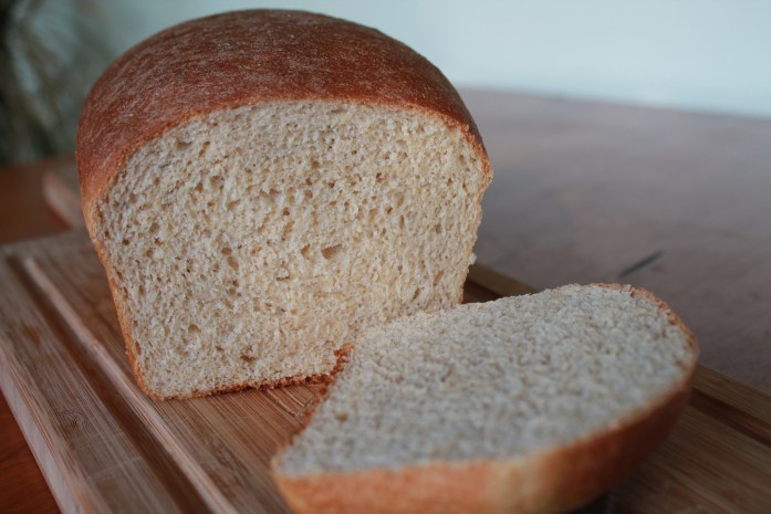 bread with heal cut off